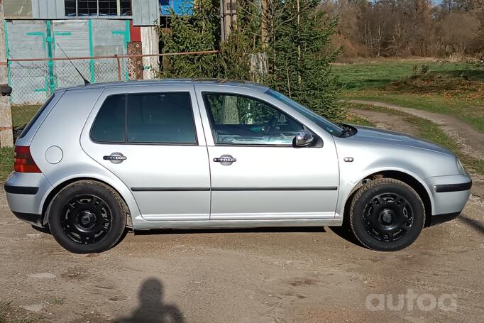 Volkswagen Golf 4 generation Hatchback 5-doors