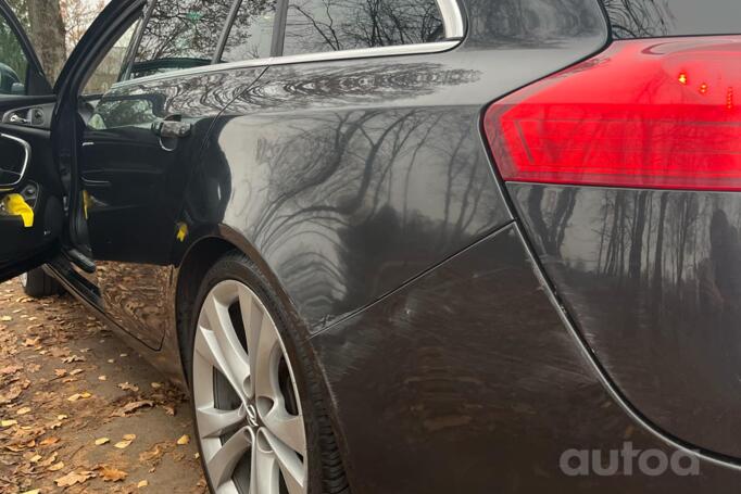 Opel Insignia A Sports Tourer wagon 5-doors