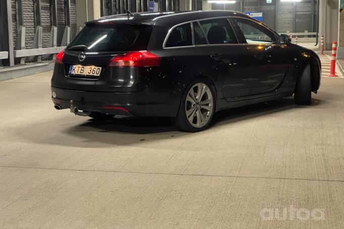 Opel Insignia A Sports Tourer wagon 5-doors