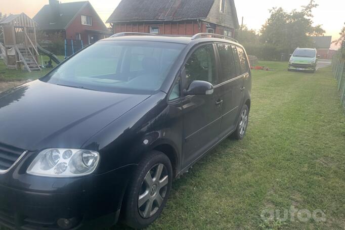 Volkswagen Touran 1 generation Minivan