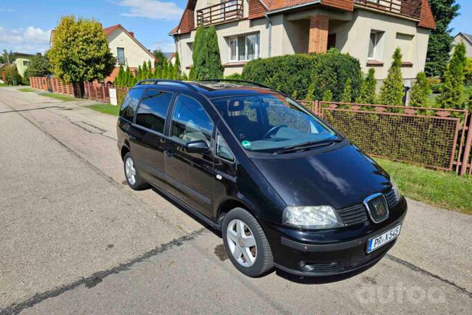 SEAT Alhambra 1 generation [restyling] Minivan