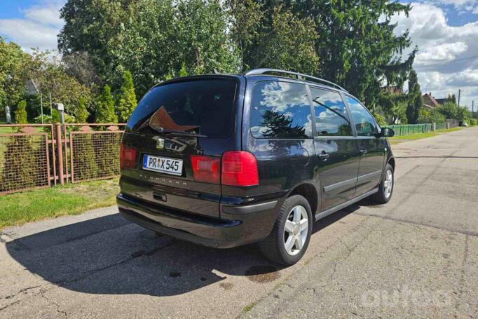 SEAT Alhambra 1 generation [restyling] Minivan