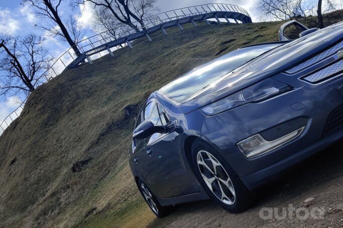 Chevrolet Volt 1 generation Sedan