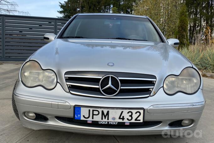 Mercedes-Benz C-Class W203/S203/CL203 Sedan 4-doors