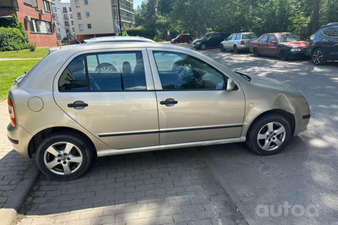 Skoda Fabia 1 generation [restyling]