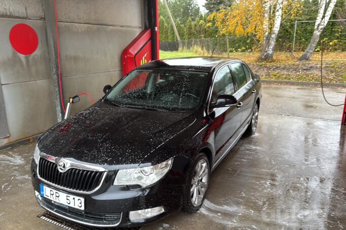 Skoda Superb 2 generation Liftback