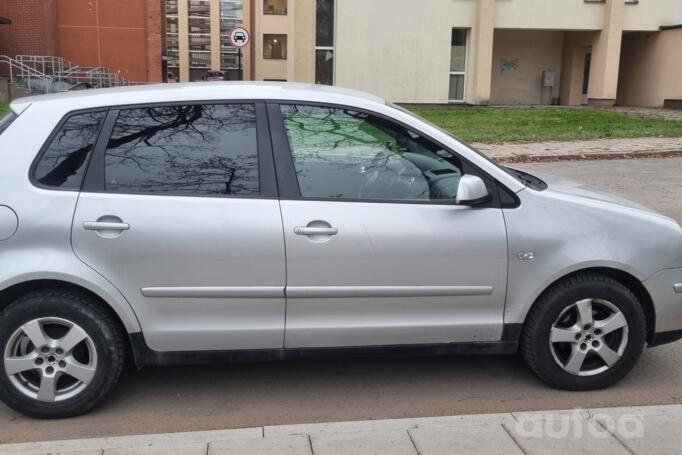 Volkswagen Polo 4 generation Hatchback 5-doors