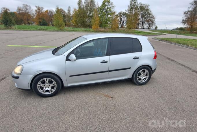 Volkswagen Golf 5 generation Hatchback 5-doors