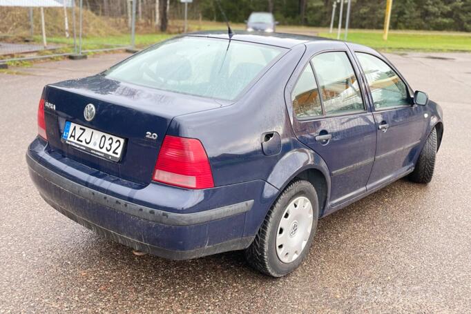 Volkswagen Bora 1 generation Sedan