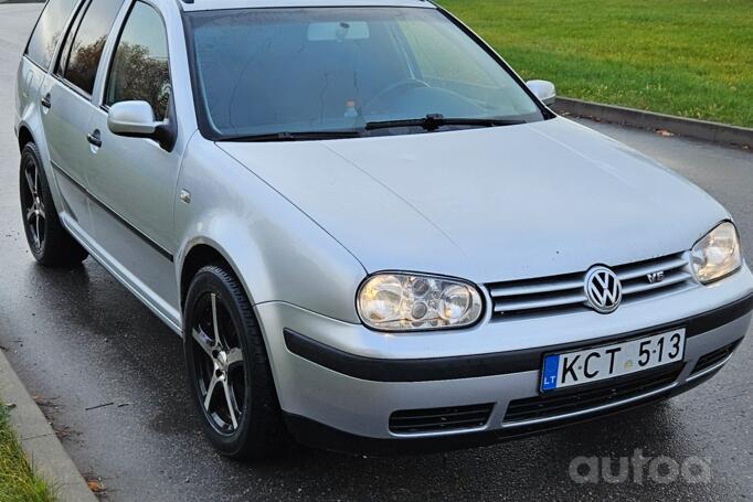 Volkswagen Golf 4 generation wagon