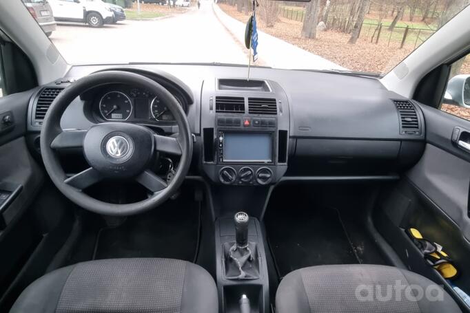 Volkswagen Polo 4 generation Hatchback 5-doors