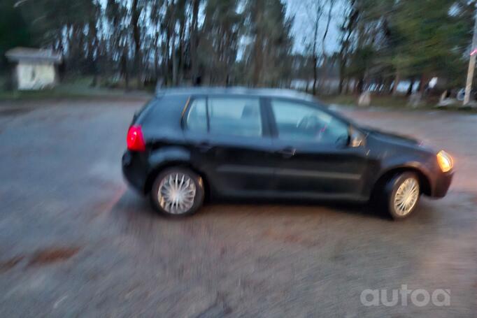 Volkswagen Golf 5 generation Hatchback 5-doors