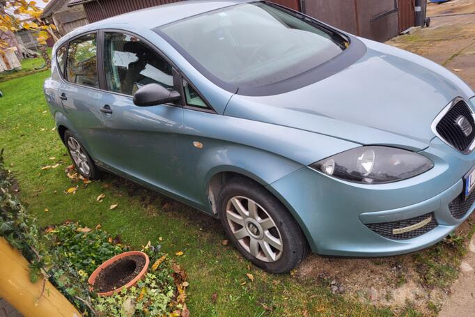 SEAT Toledo 3 generation Hatchback