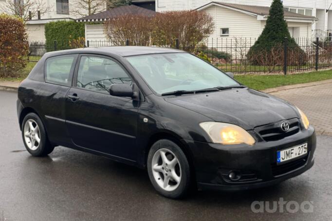 Toyota Corolla E130 [restyling] Hatchback 3-doors