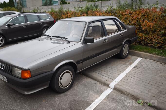 Audi 80 B2 [restyling] Sedan