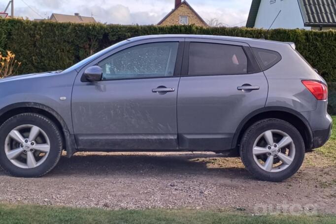 Nissan Qashqai 1 generation Crossover 5-doors