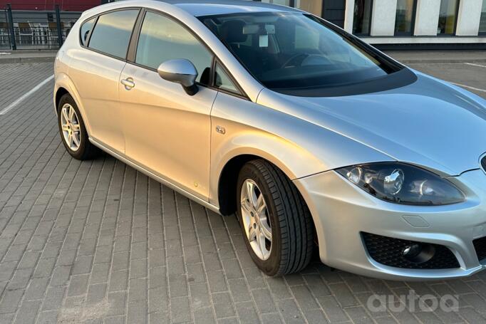 SEAT Leon 2 generation [restyling] Hatchback