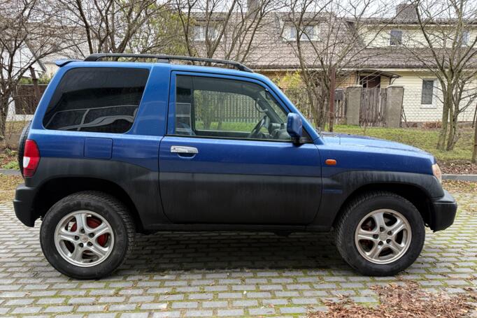 Mitsubishi Pajero Pinin 1 generation SUV 3-doors