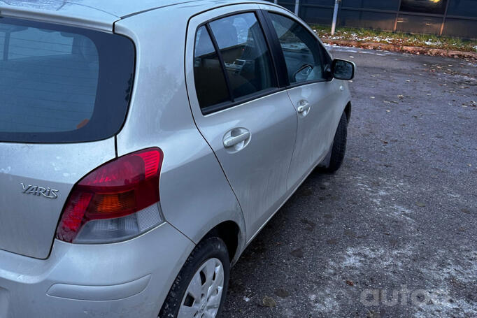 Toyota Yaris XP9 Hatchback 5-doors