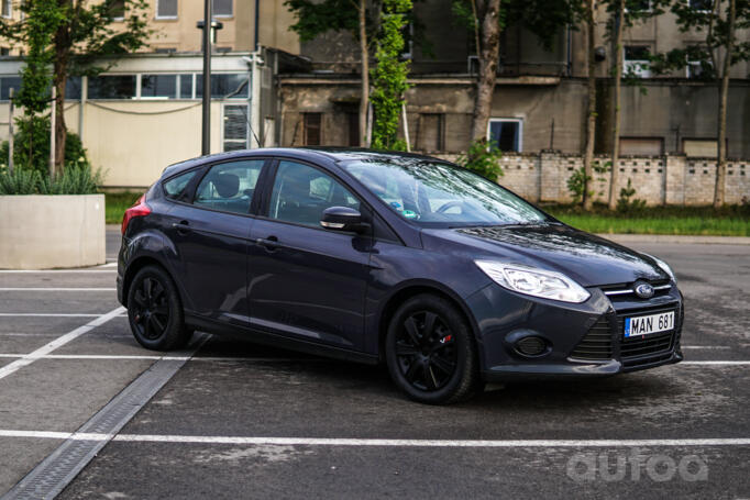 Ford Focus 3 generation Hatchback 5-doors