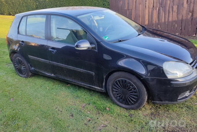 Volkswagen Golf 5 generation Hatchback 5-doors