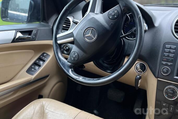 Mercedes-Benz M-Class W164 [restyling] Crossover 5-doors