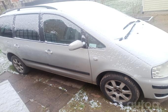 Volkswagen Sharan 1 generation [restyling] Minivan