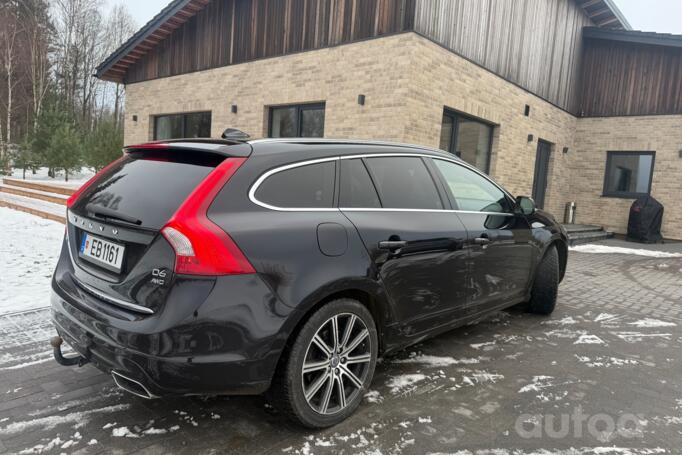 Volvo V60 1 generation [restyling] wagon 5-doors