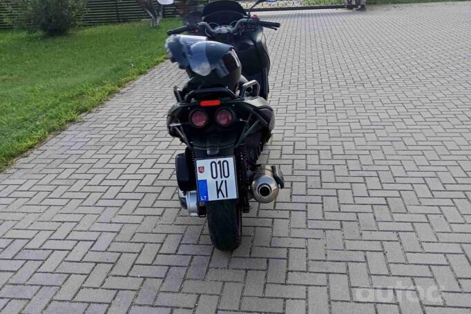 Piaggio MP3