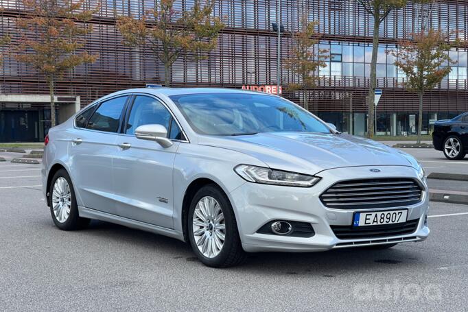 Ford Fusion (North America) 2 generation Sedan