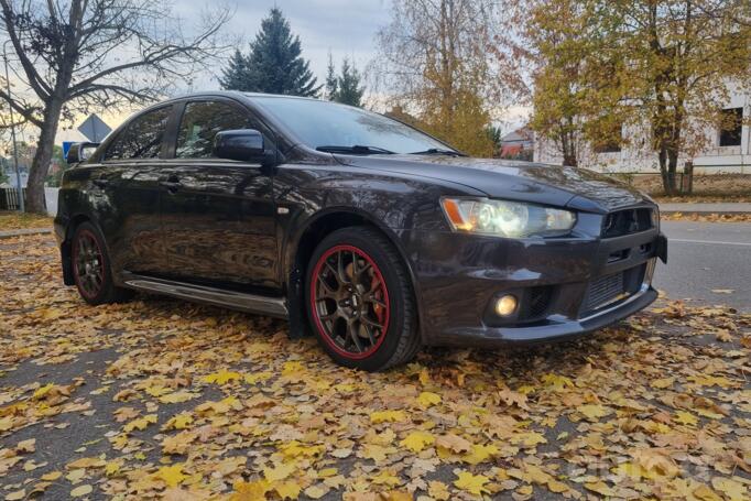 Mitsubishi Lancer Evolution X Sedan 4-doors