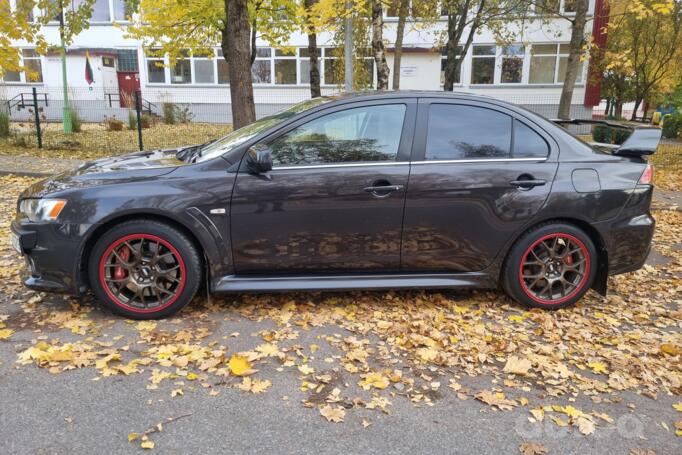 Mitsubishi Lancer Evolution X Sedan 4-doors