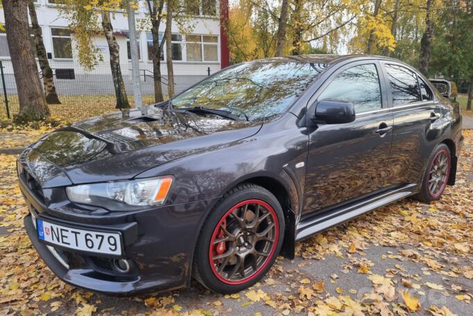 Mitsubishi Lancer Evolution X Sedan 4-doors