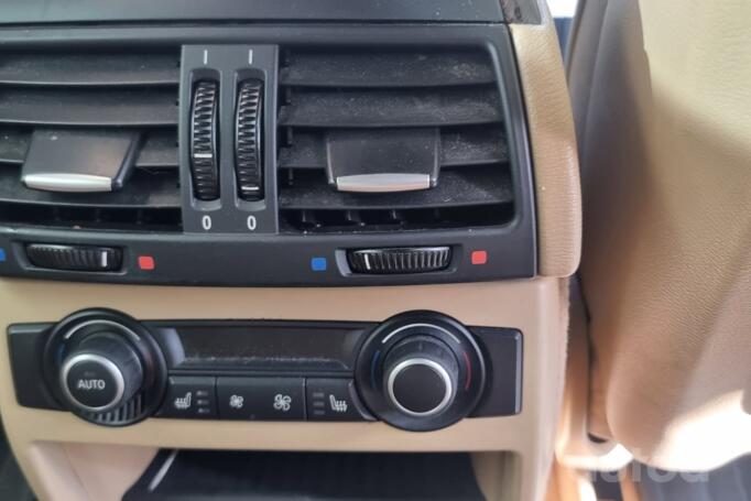 BMW X5 E70 Crossover