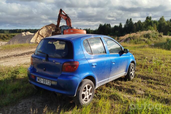 Toyota Yaris 1 generation