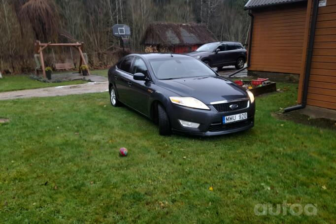 Ford Mondeo 4 generation Liftback