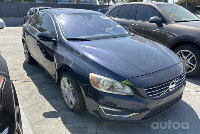 Volvo S60 2 generation [restyling] Sedan 4-doors