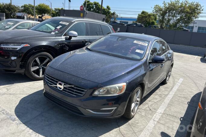 Volvo S60 2 generation [restyling] Sedan 4-doors