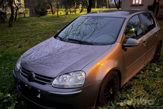 Volkswagen Golf 5 generation Hatchback 5-doors