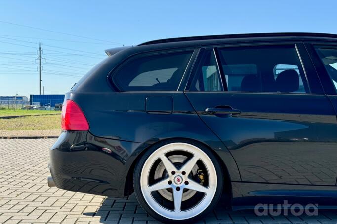 BMW 3 Series E90/E91/E92/E93 [restyling] Touring wagon