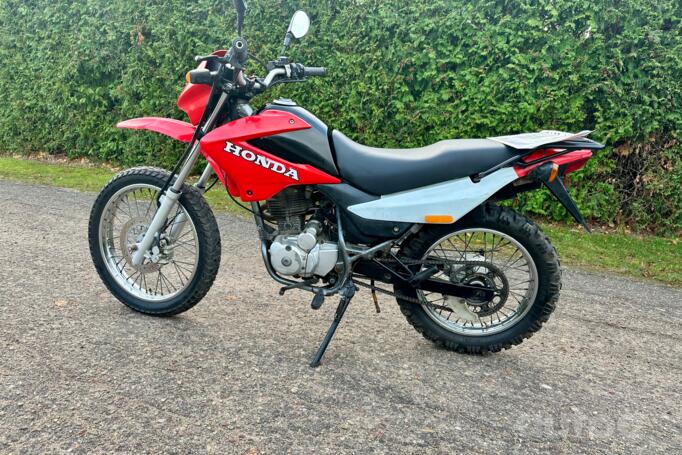 Honda XR