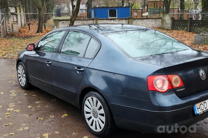 Volkswagen Passat B6 Sedan 4-doors