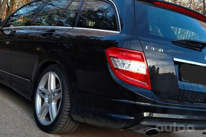 Mercedes-Benz C-Class W204/S204 wagon 5-doors