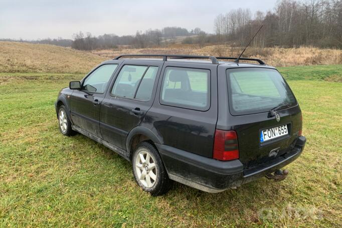 Volkswagen Golf 3 generation wagon