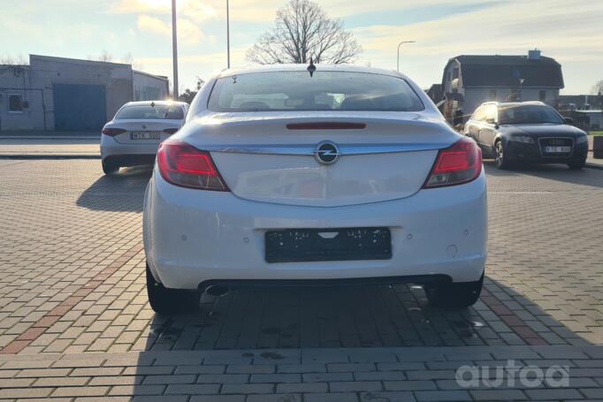 Opel Insignia A Sedan 4-doors