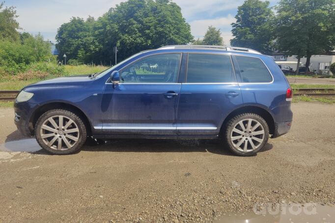 Volkswagen Touareg 1 generation [restyling] Crossover