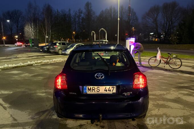 Toyota Auris 1 generation Hatchback 5-doors