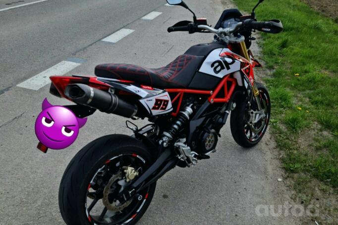 Aprilia SMV