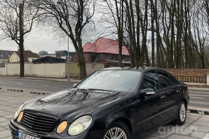 Mercedes-Benz E-Class W211 Sedan