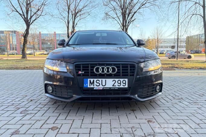 Audi A4 B8/8K wagon 5-doors